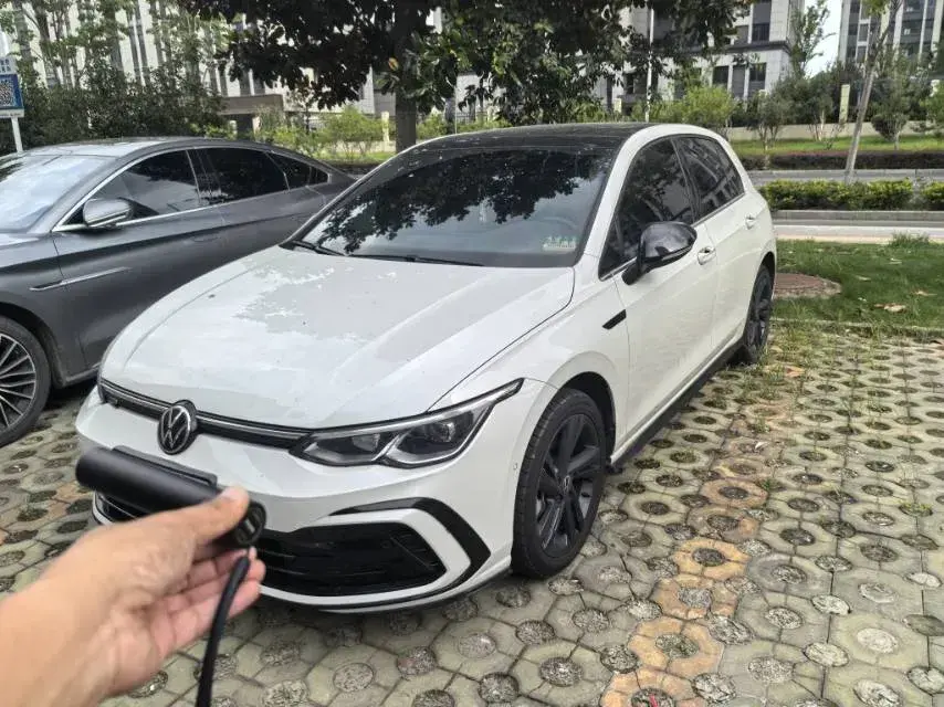 2023 Volkswagen Golf 1.4T 150HP L4 7DCT