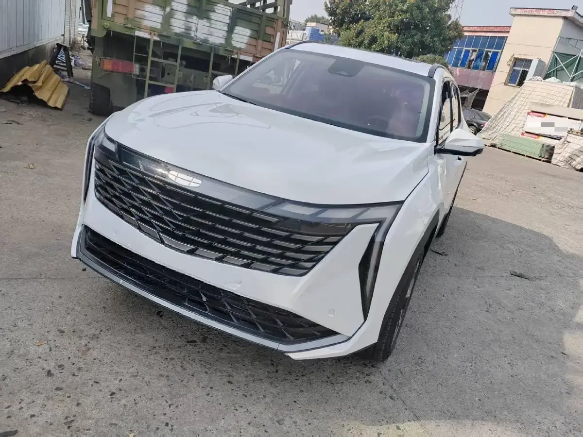 2023 Geely StarRay 1.5T 181HP L4 7DCT