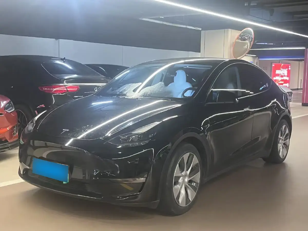 2021 Tesla Model Y BEV 60KWH