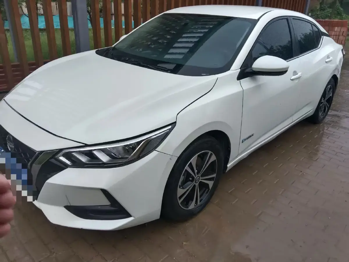 2022 Nissan Sylphy 1.2L 72HP L3 Hybrid