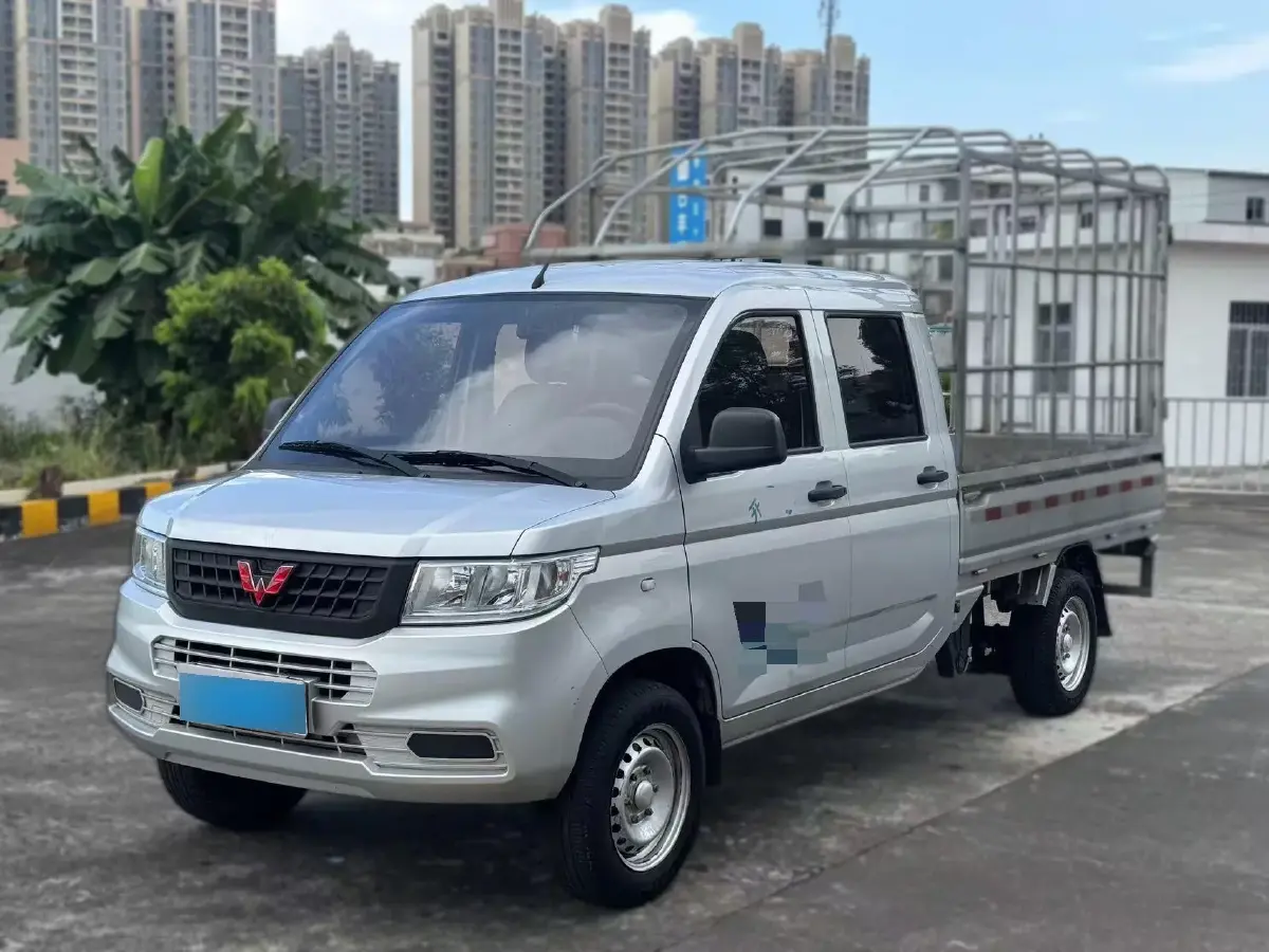 2019 WuLing RongGuang New Truck 1.8L 133HP L4 5MT