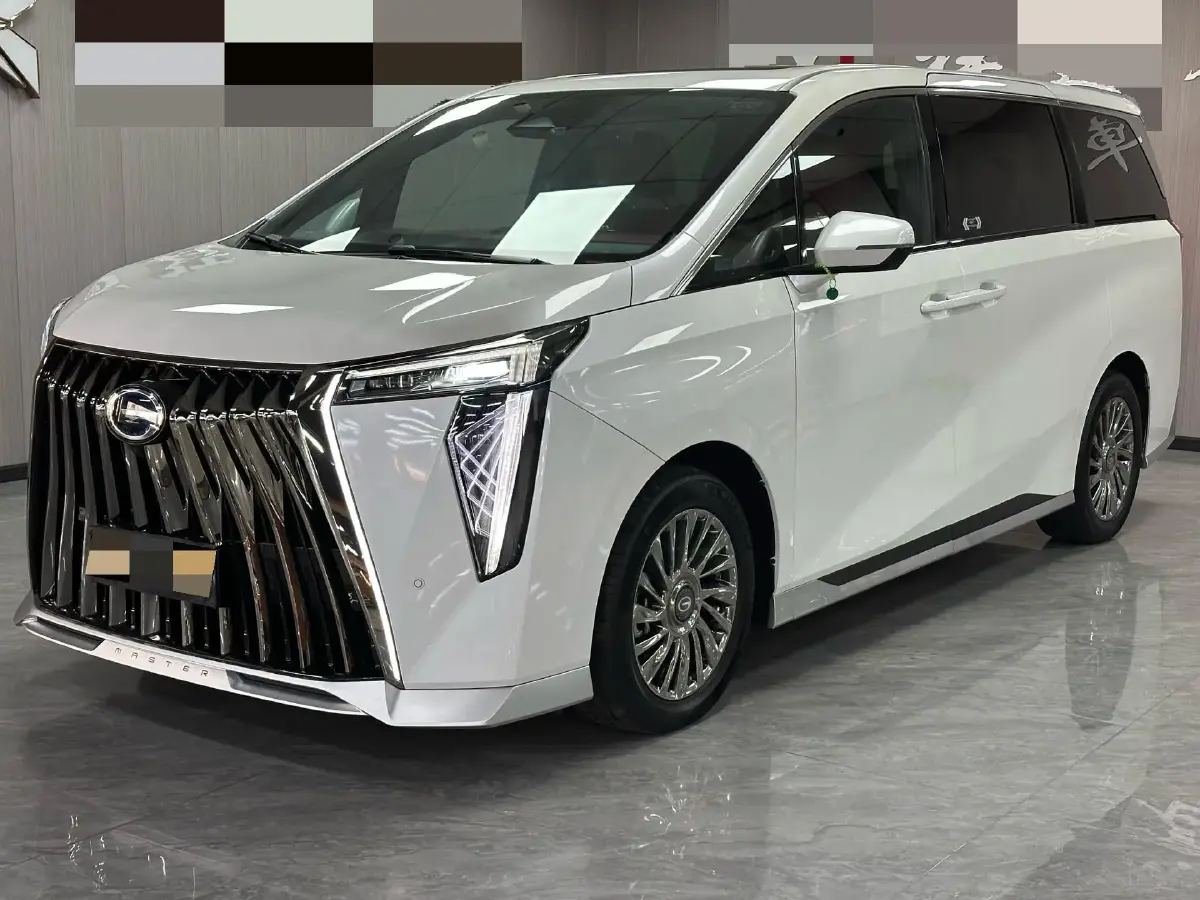 2023 GAC Trumpchi M8 2.0T 190HP L4 E-CVT Hybrid