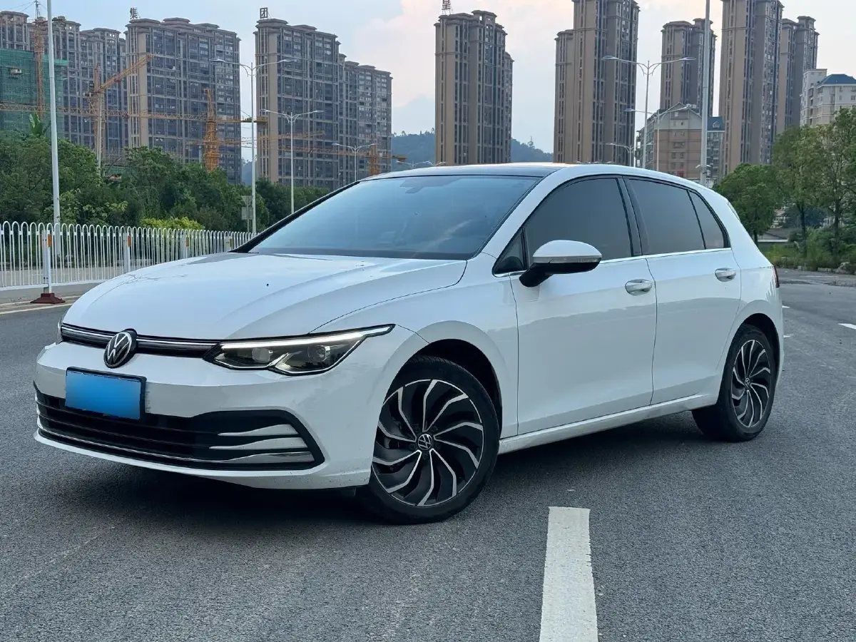 2021 Volkswagen Golf 1.4T 150HP L4 7DCT