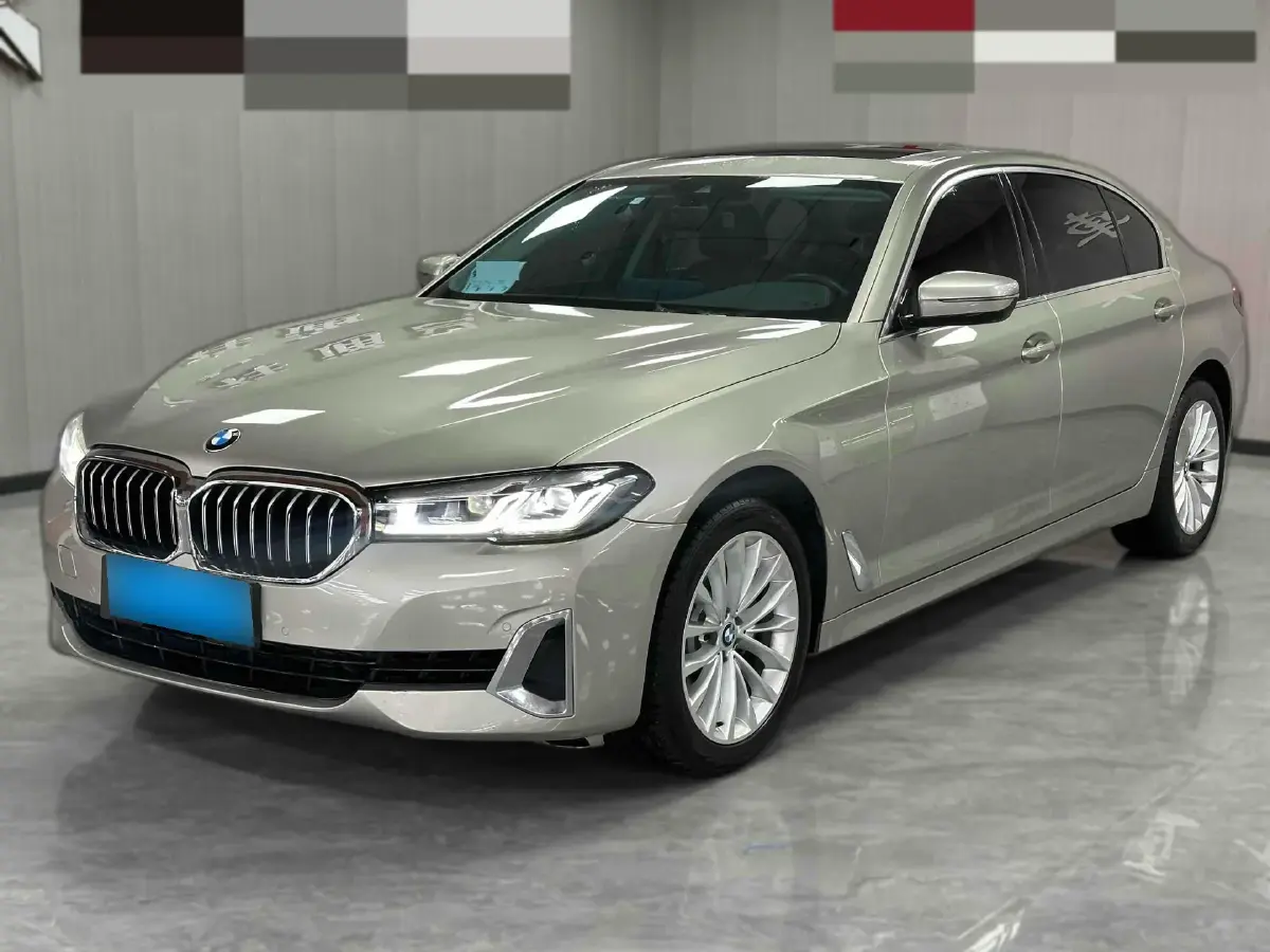 2022 BMW 5 Series 2.0T 184HP L4 8AT