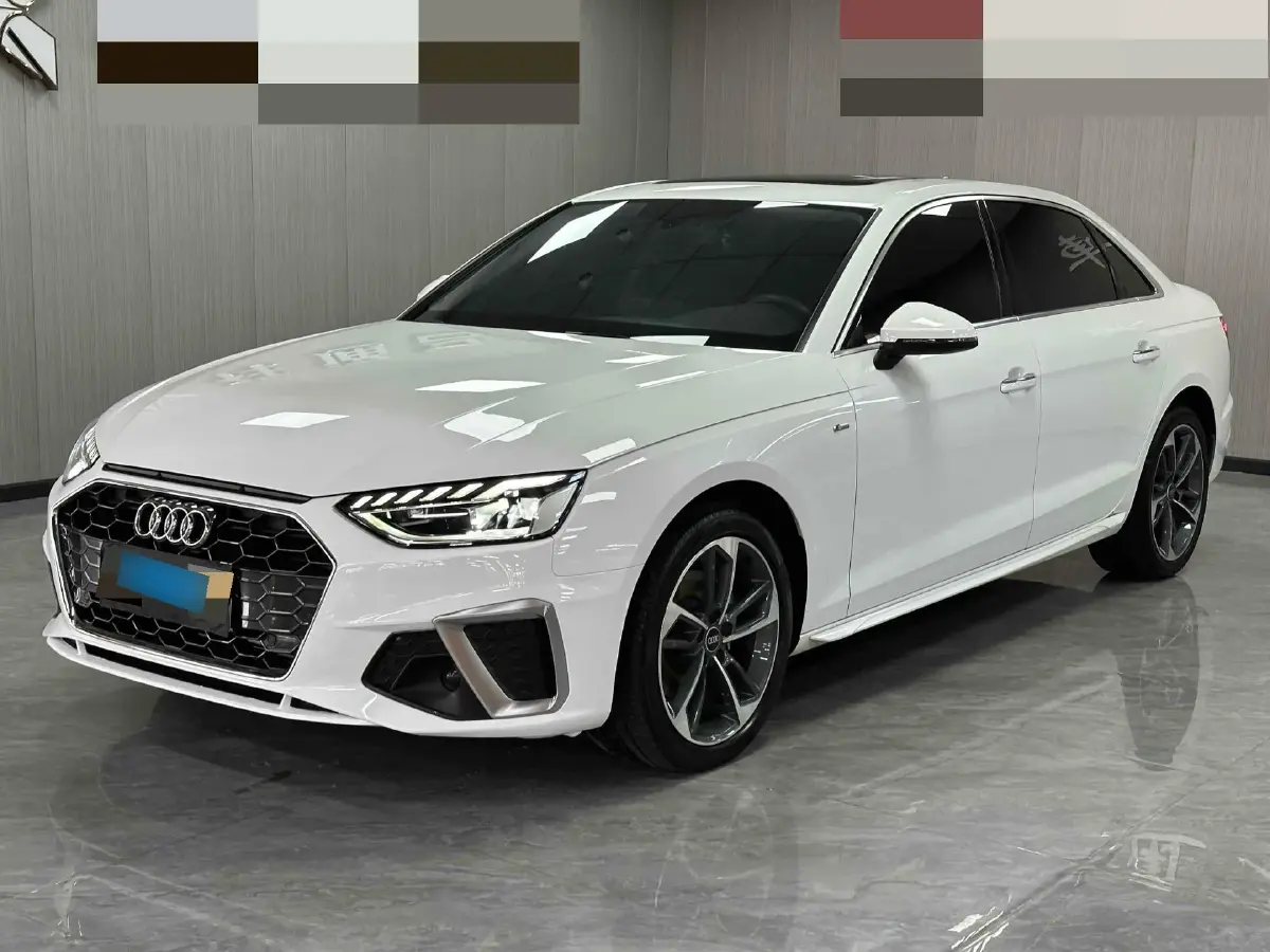 2023 Audi A4L 2.0T 190HP L4 7DCT