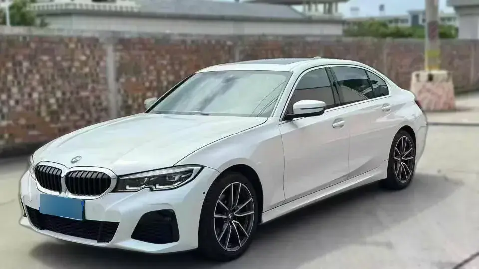 2021 BMW 3 Series 2.0T 184HP L4 8AT
