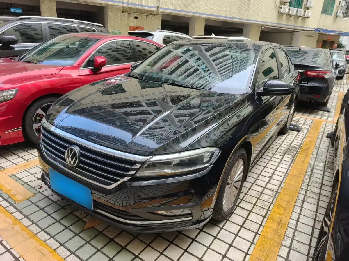 2022 Volkswagen Lavida 1.5L 113HP L4 5MT