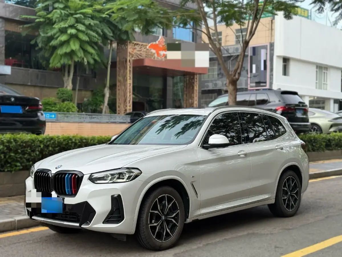 2022 BMW X3 2.0T 184HP L4 8AT