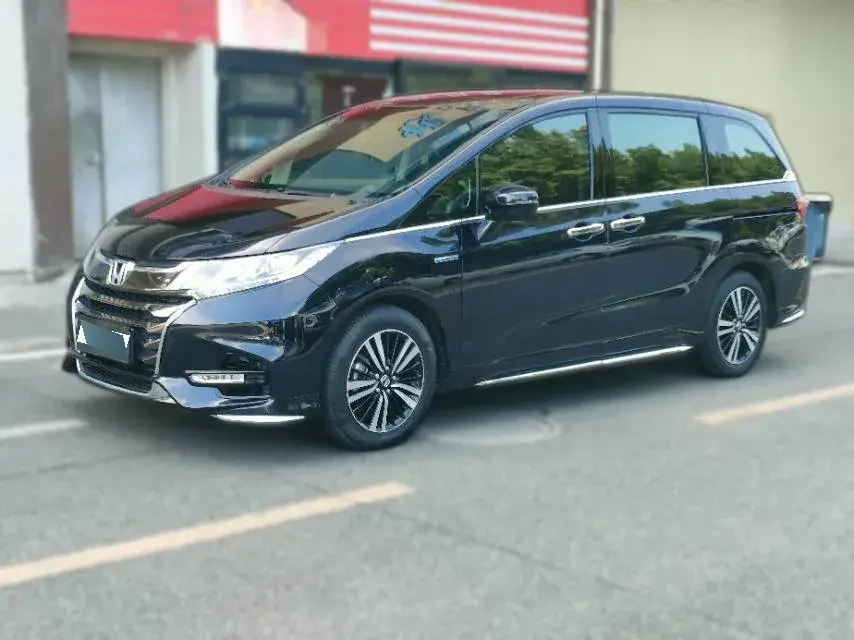 2021 Honda Odyssey 2.0L 146HP L4 E-CVT Hybrid
