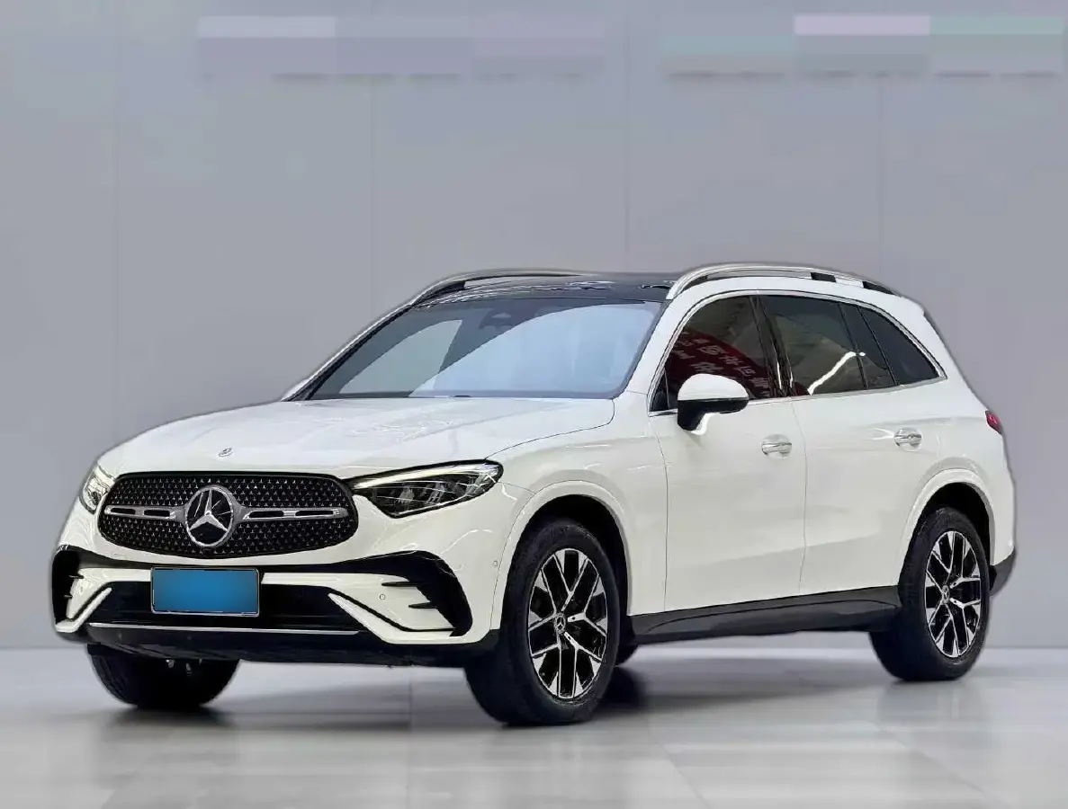 2023 Mercedes-Benz GLC Class 2.0T 204HP L4 9AT
