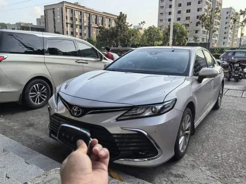 2021 Toyota Camry 2.0L 178HP L4 CVT