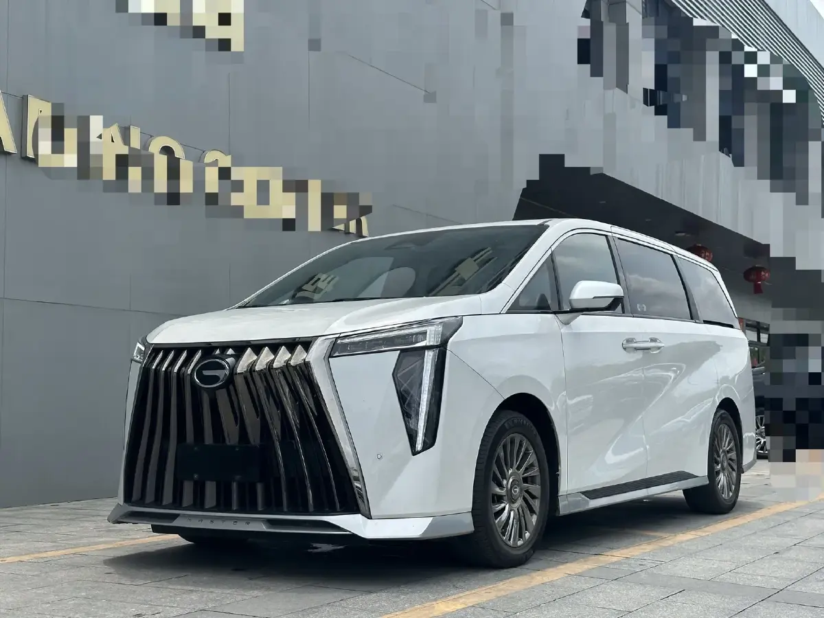 2023 GAC Trumpchi M8 2.0T 252HP L4 8AT