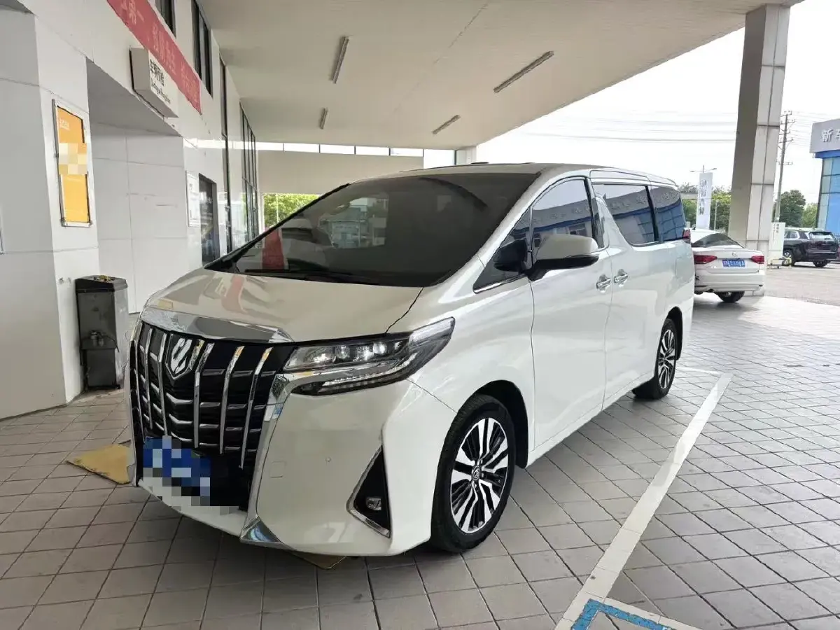 2018 Toyota Alphard 3.5L 301HP V6 8AT