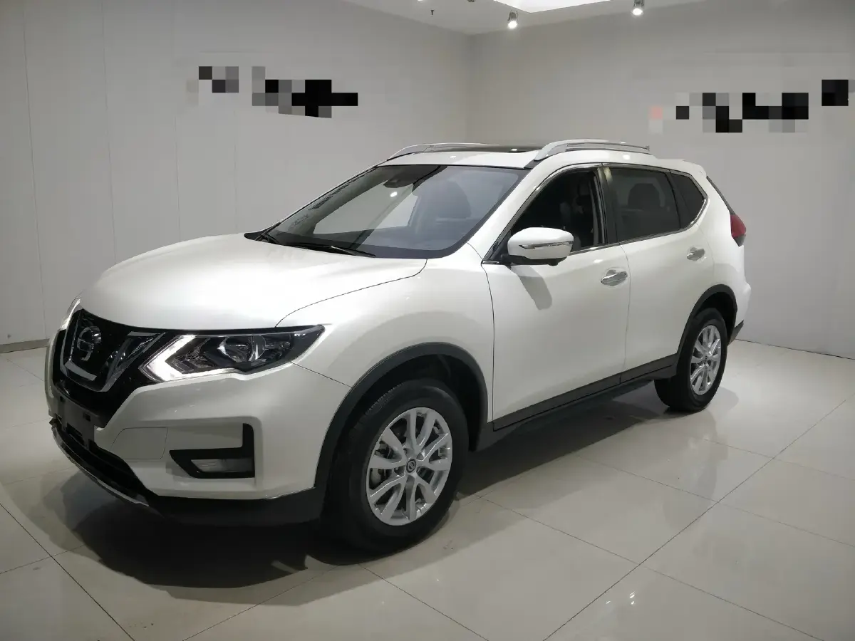 2021 Nissan X-Trail 2.0L 151HP L4 CVT