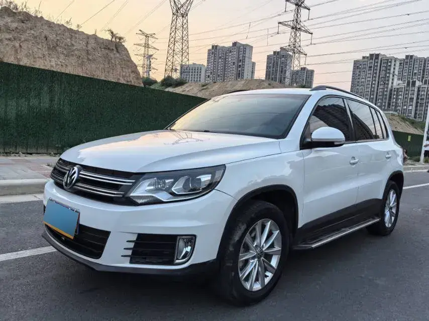 2016 Volkswagen Tiguan 1.4T 150HP L4 6DCT