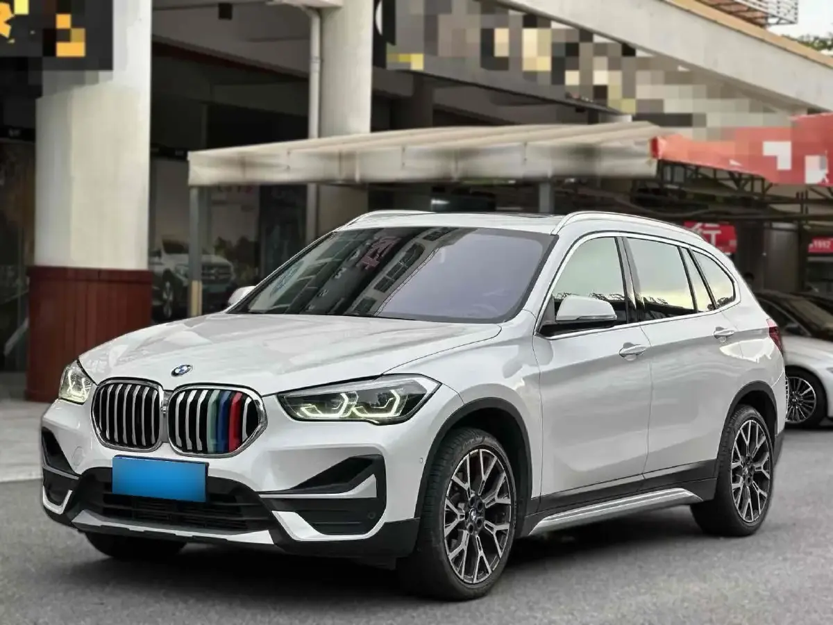 2020 BMW X1 2.0T 192HP L4 8AT