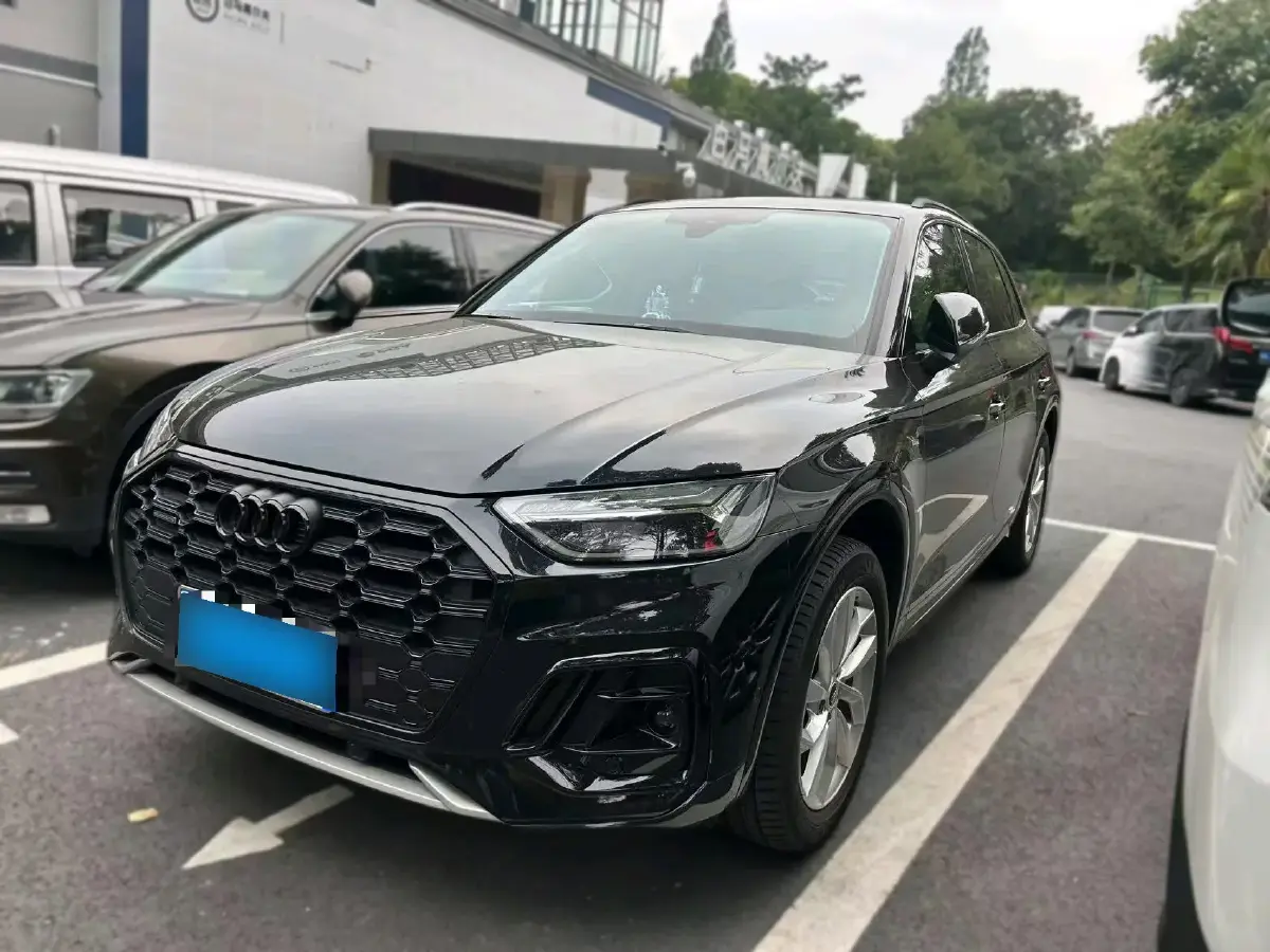 2022 Audi Q5L 2.0T 252HP L4 7DCT