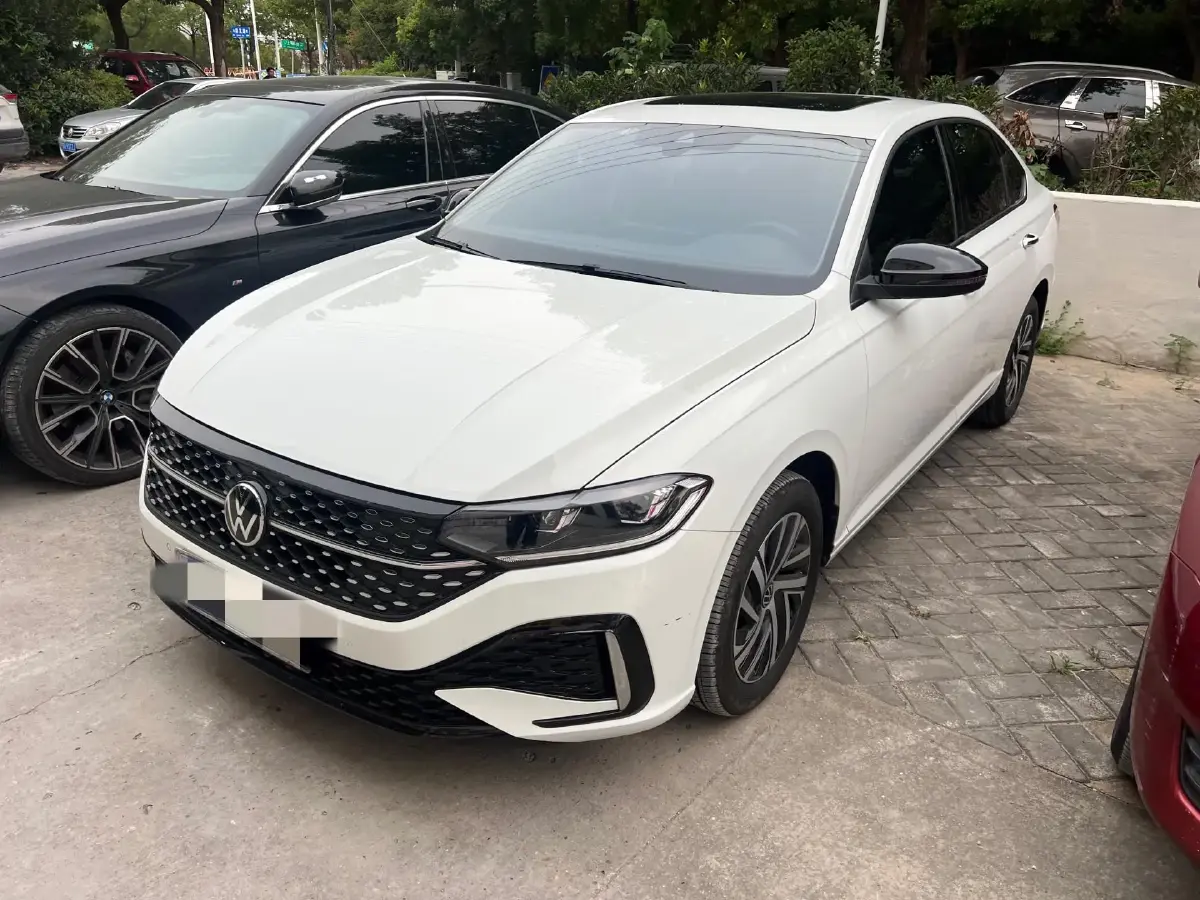 2024 Volkswagen Lavida 1.5T 160HP L4 7DCT