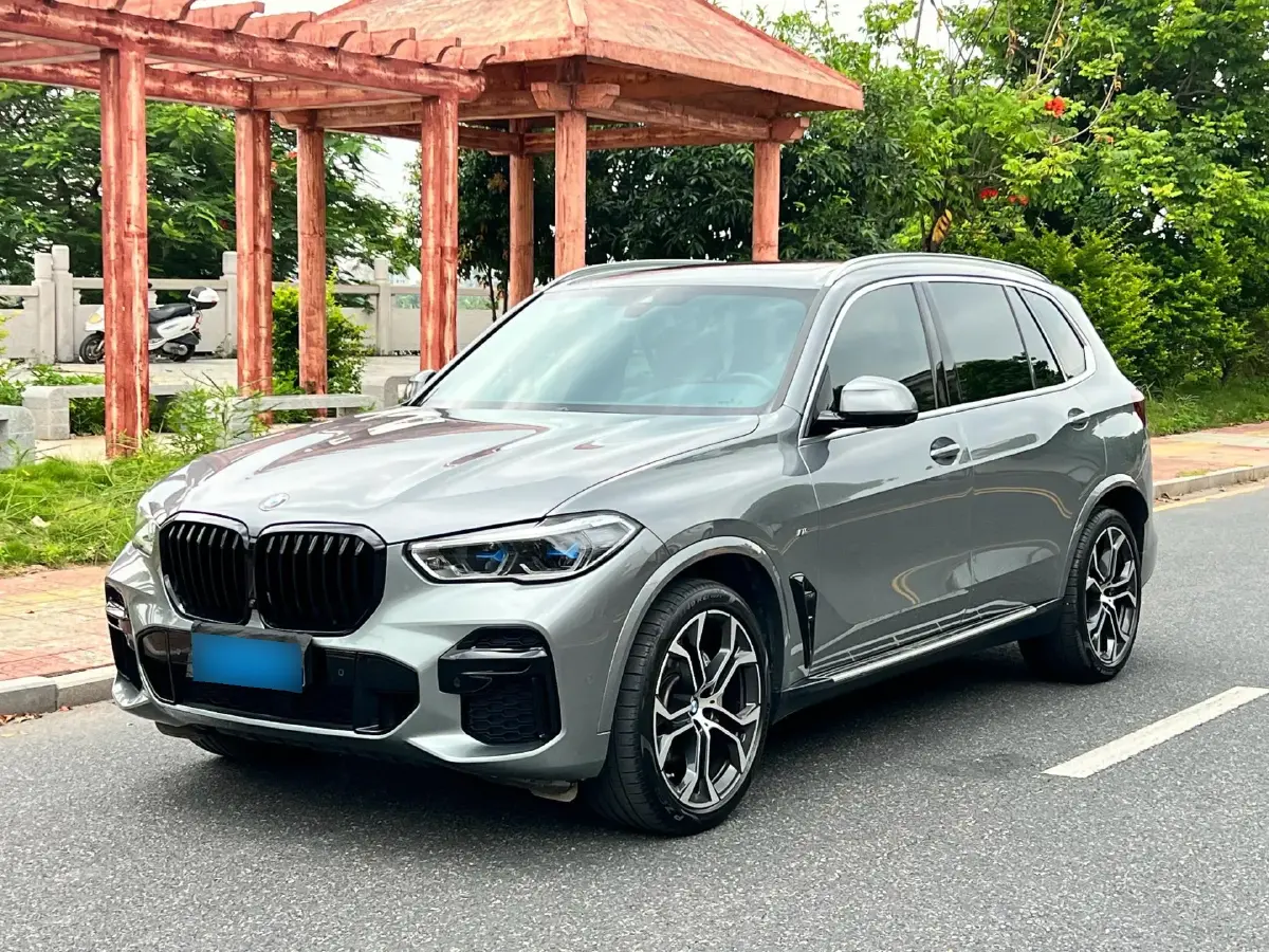 2022 BMW X5 2.0T 245HP L4 8AT