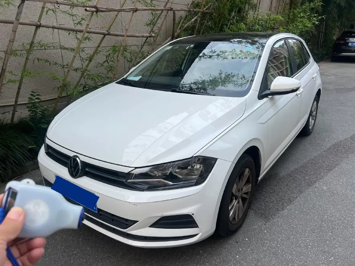 2021 Volkswagen Polo 1.5L 113HP L4 6AT
