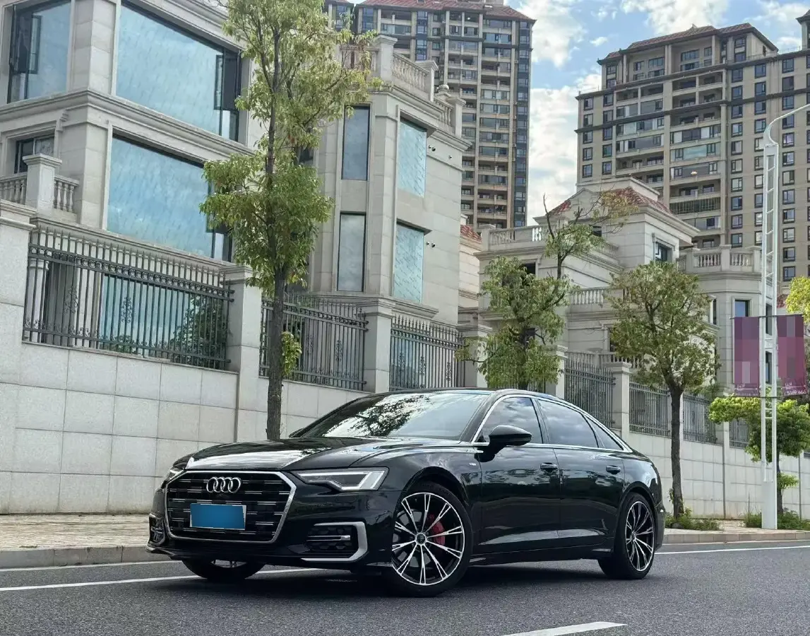 2021 Audi A6L 2.0T 224HP L4 7DCT