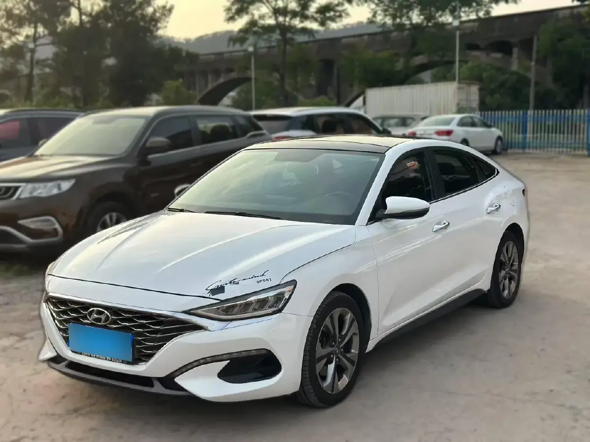 2019 Hyundai La Festa 1.6T 204HP L4 7DCT