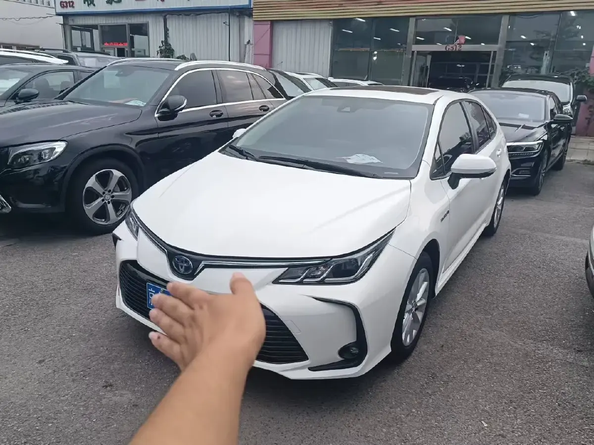 2022 Toyota Corolla 1.8L 98HP L4 E-CVT Hybrid