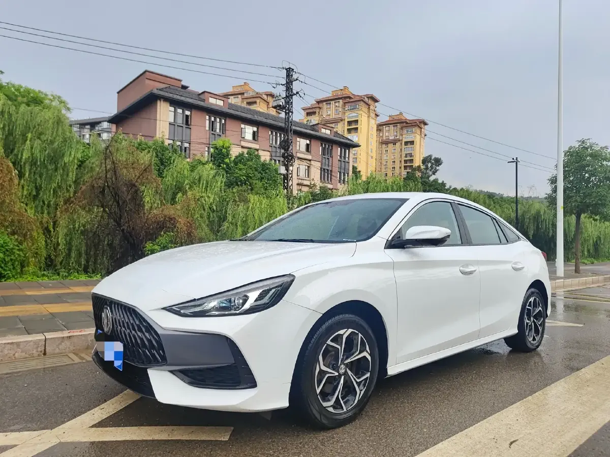2023 MG 5 1.5L 129HP L4 5MT