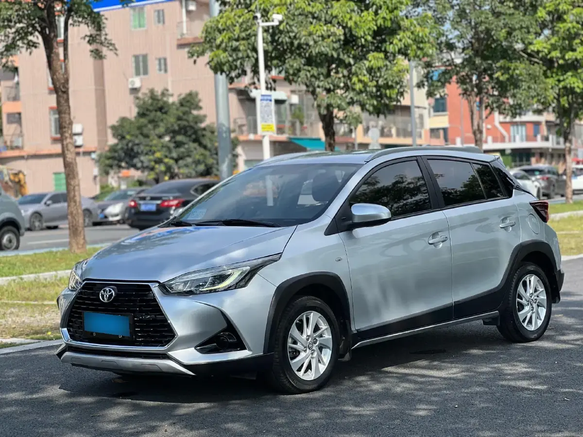2020 Toyota Yaris L 1.5L 110HP L4 CVT