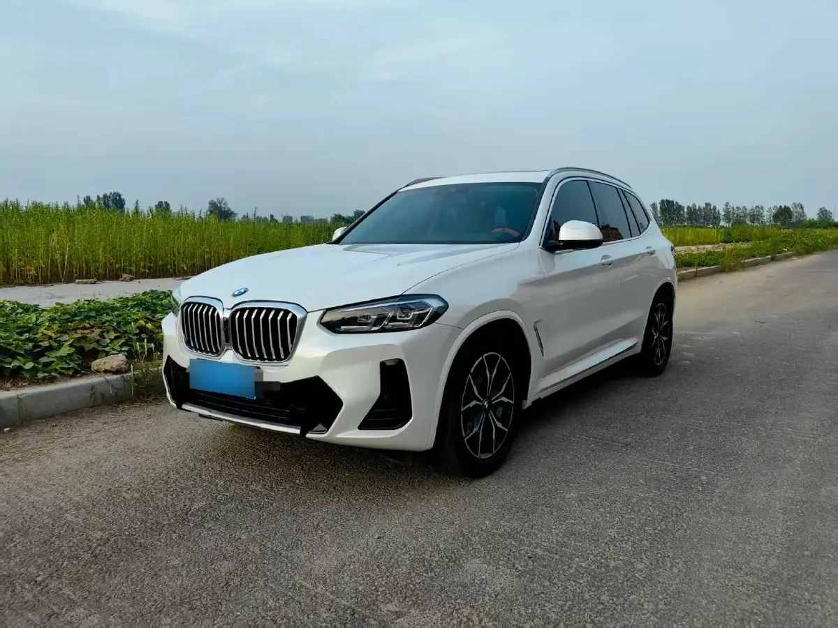 2022 BMW X3 2.0T 184HP L4 8AT