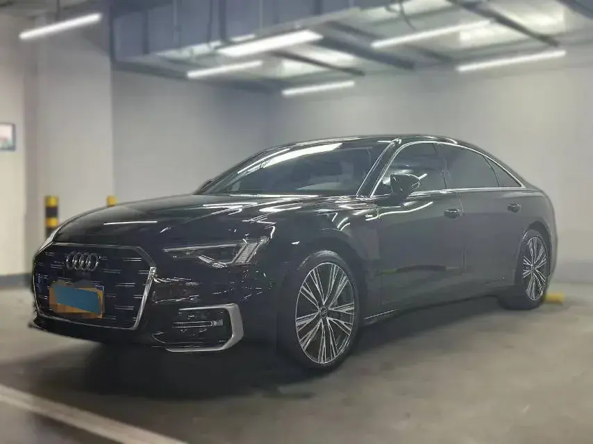 2024 Audi A6L 2.0T 245HP L4 7DCT