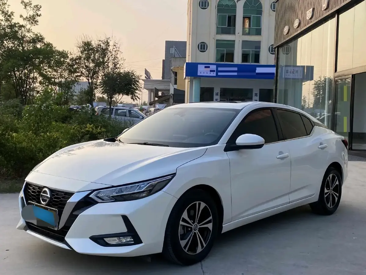 2022 Nissan Sylphy 1.6L 135HP L4 CVT