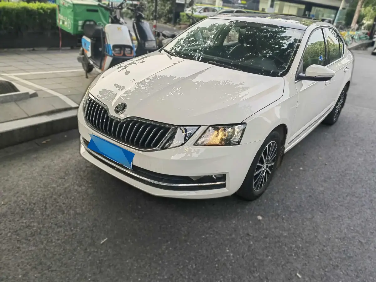 2019 Skoda Octavia 1.2T 116HP L4 7DCT