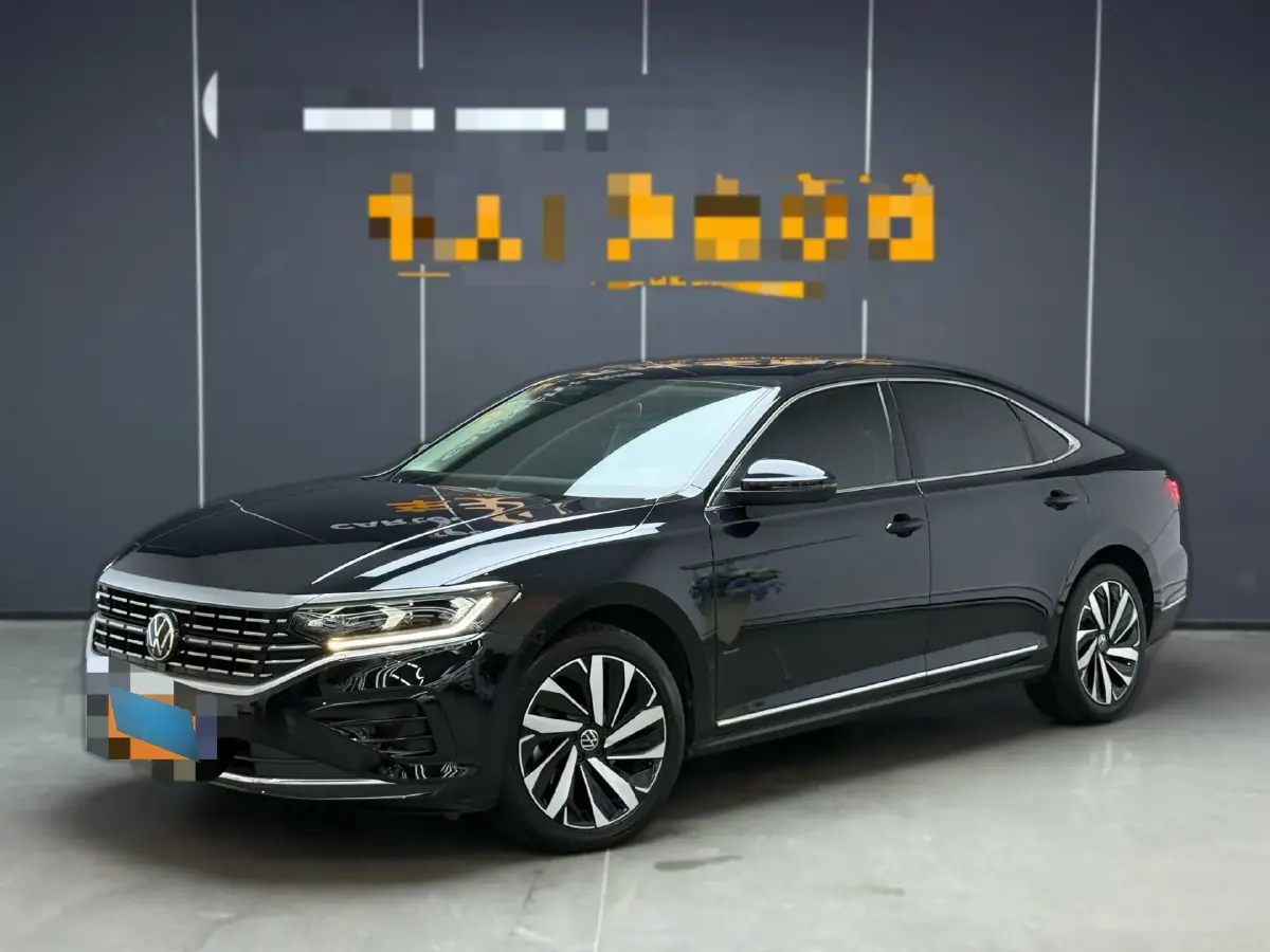 2022 Volkswagen Passat 2.0T 186HP L4 7DCT