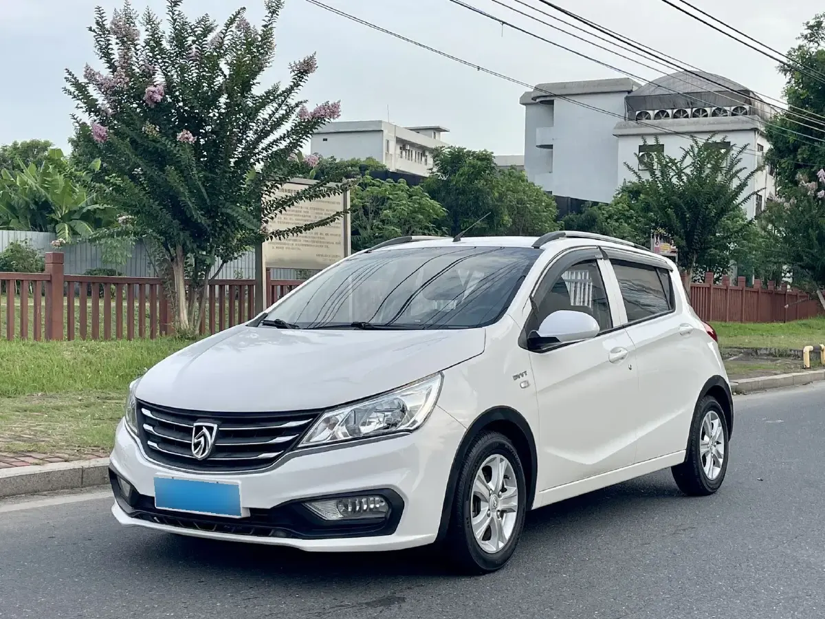 2017 BaoJun 310 1.5L 112HP L4 6MT