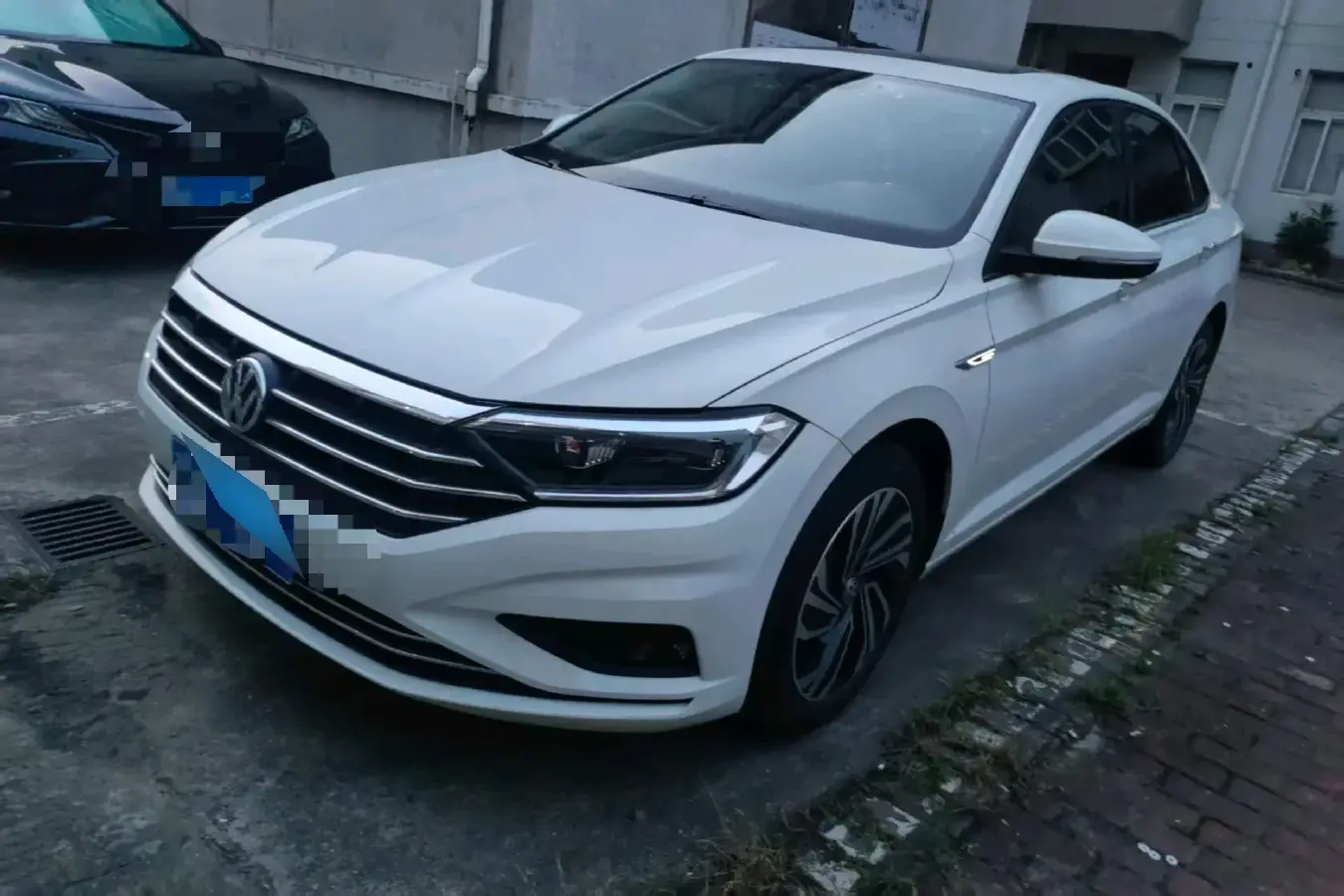 2022 Volkswagen Sagitar 1.4T 150HP L4 7DCT