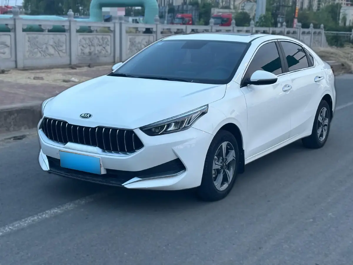 2020 Kia K3 1.5L 115HP L4 CVT