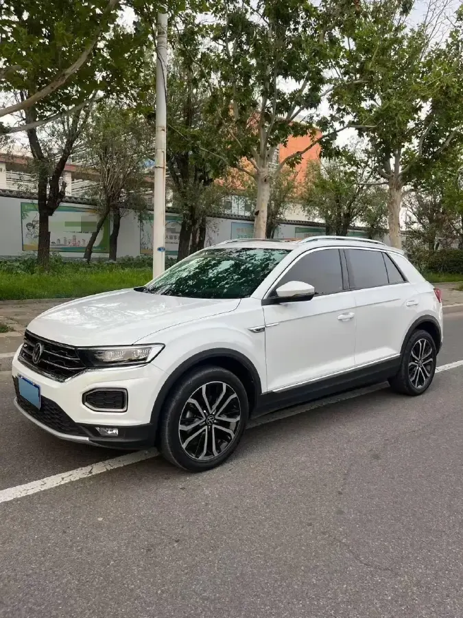 2021 Volkswagen T-Roc 1.4T 150HP L4 7DCT