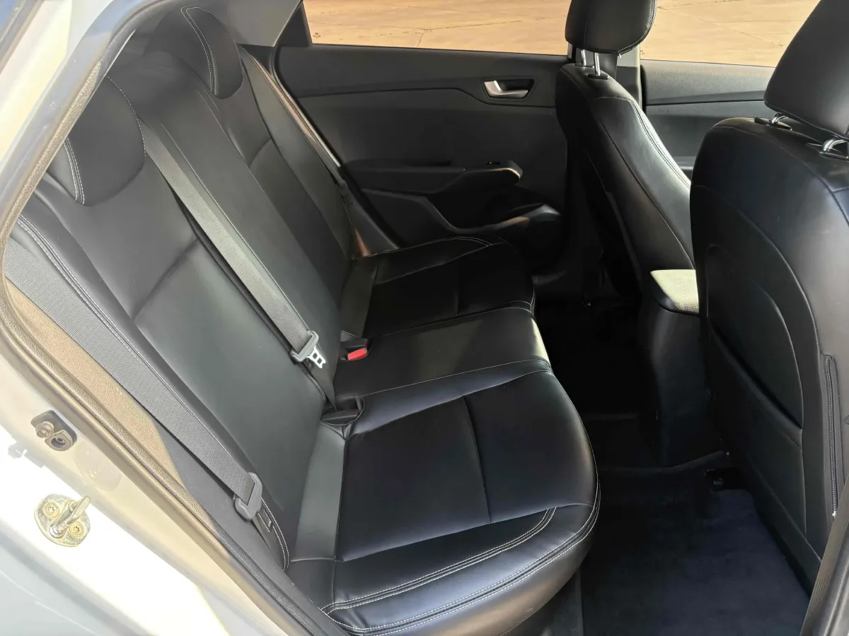 2017 Hyundai Verna RV 1.4L 100HP L4 6AT,autocango,china used car exporter,china ev exporter,chinese used car exporter,chinese used ev exporter