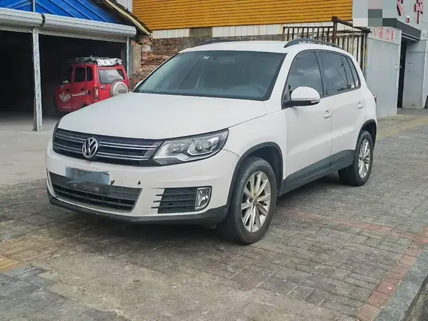 2016 Volkswagen Tiguan 1.4T 150HP L4 6DCT