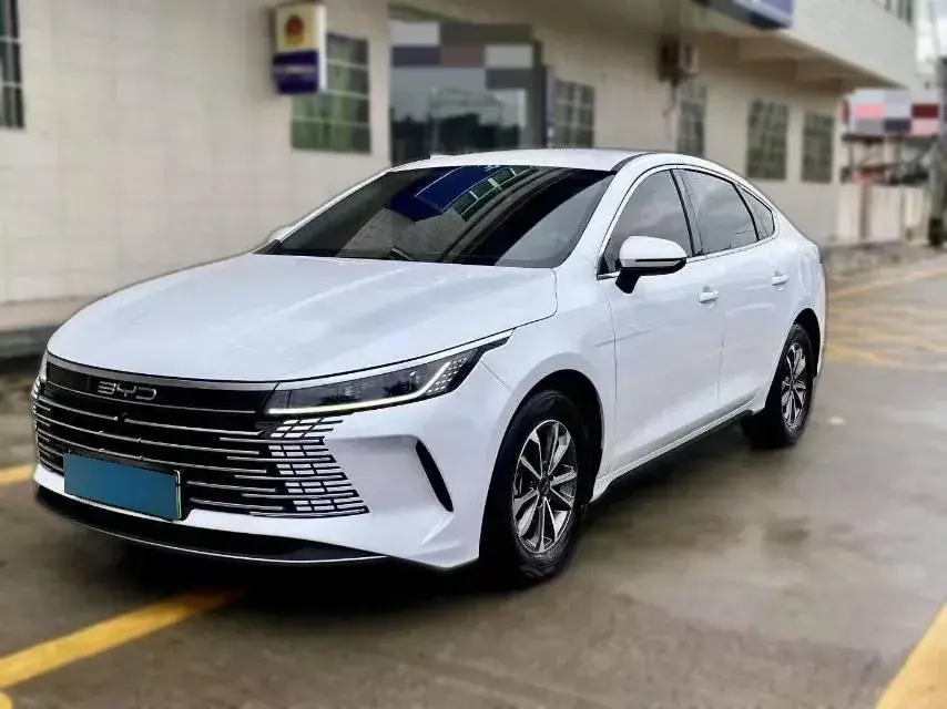 2023 BYD Destroyer 05 1.5L 110HP L4 E-CVT PHEV 8.3KWH