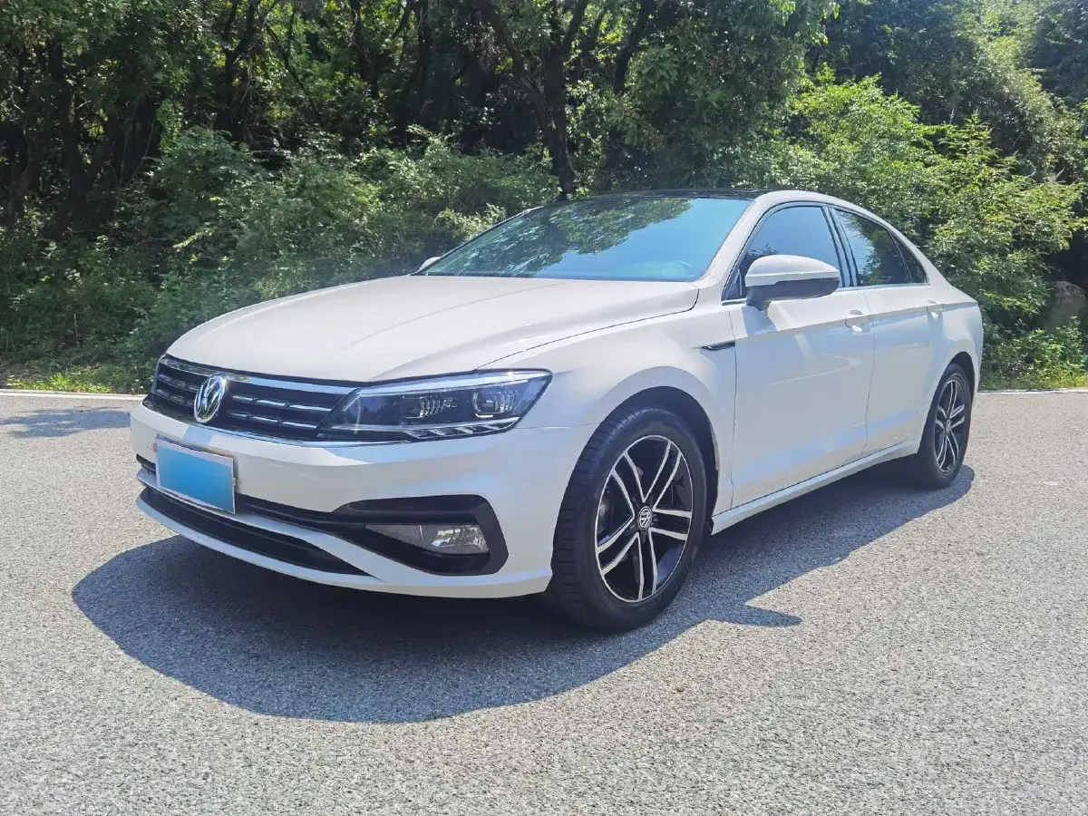 2019 Volkswagen Lamando 1.4T 150HP L4 7DCT