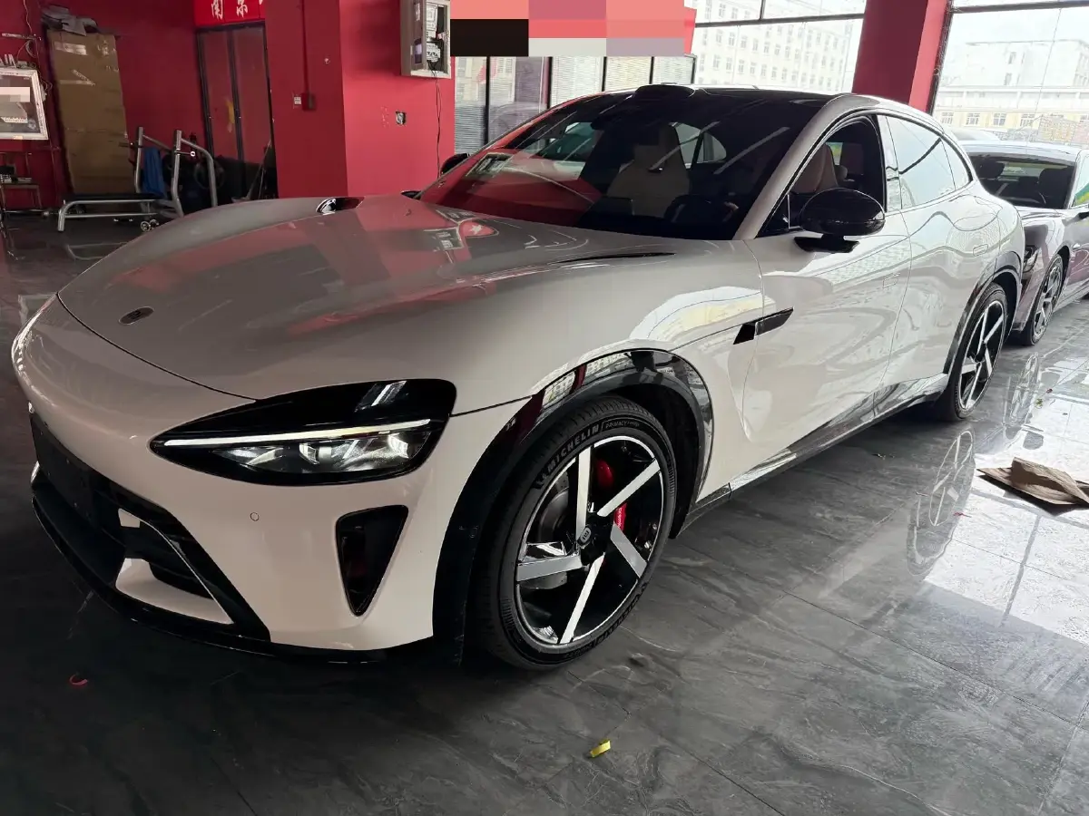 2025 MI YU7 BEV 101.7KWH