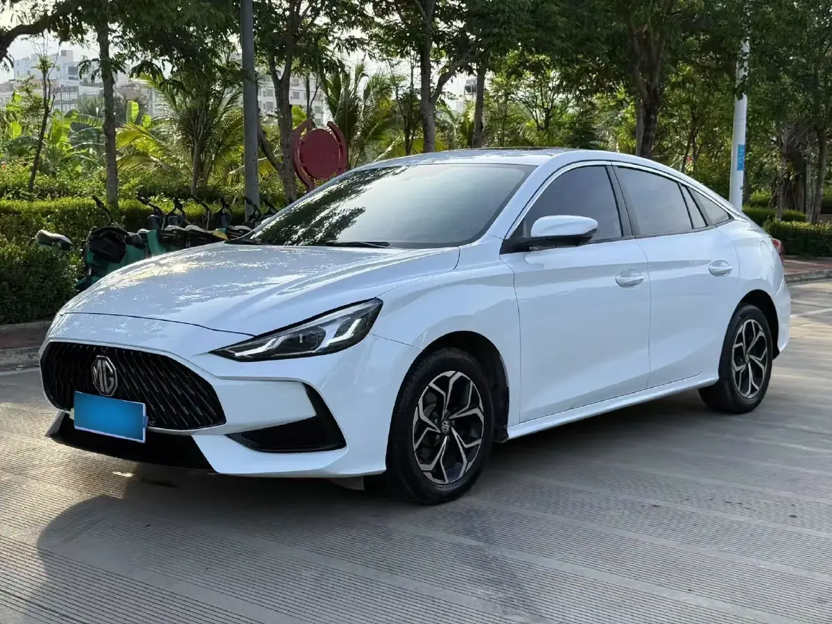 2021 MG 5 1.5L 120HP L4 5MT