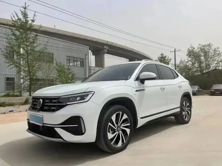 2023 Volkswagen Tayron X 2.0T 186HP L4 7DCT