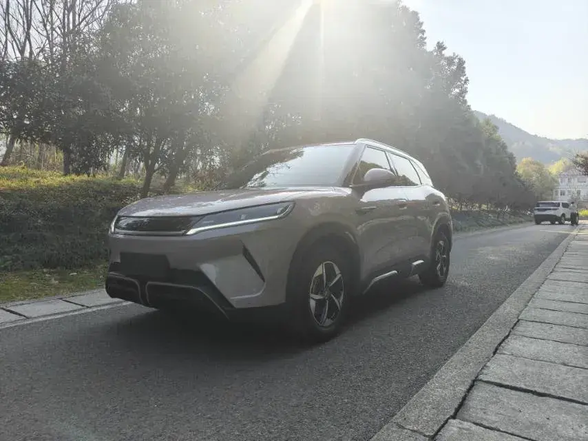 2024 BYD YuanUP BEV 45.12KWH