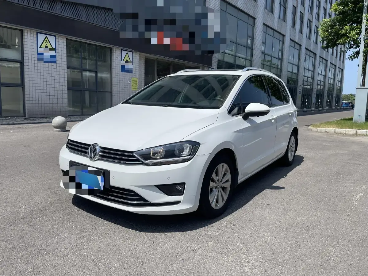 2018 Volkswagen Golf Sportsvan 1.4T 131HP L4 7DCT