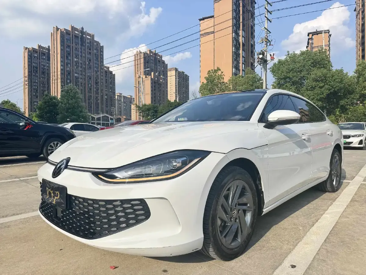 2025 Volkswagen Lamando 1.4T 150HP L4 7DCT