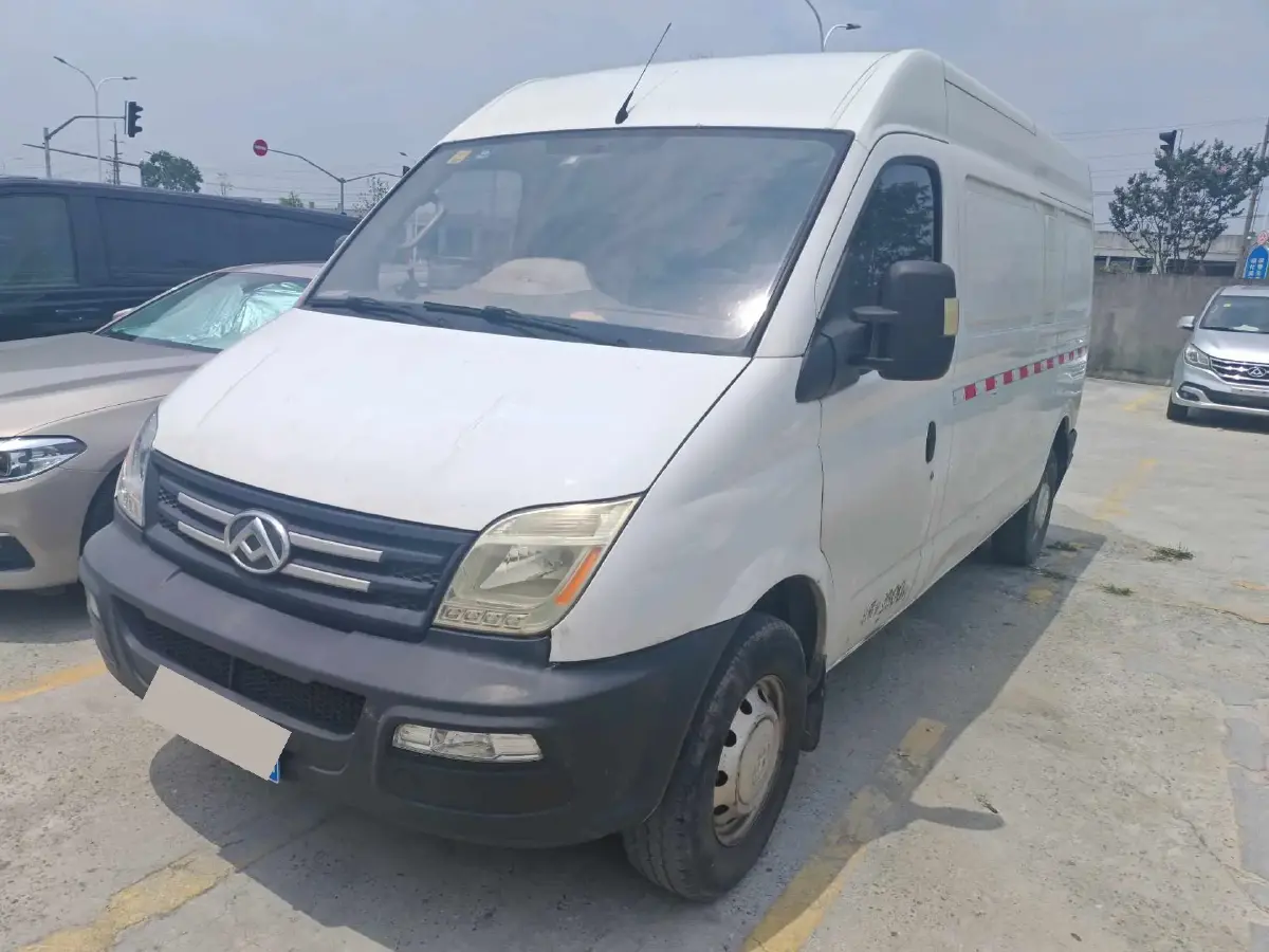 2019 MAXUS XinTu V80 2.5T 136HP L4 6AMT 2019 MAXUS XinTu V80 2.5T 136HP L4 6AMT