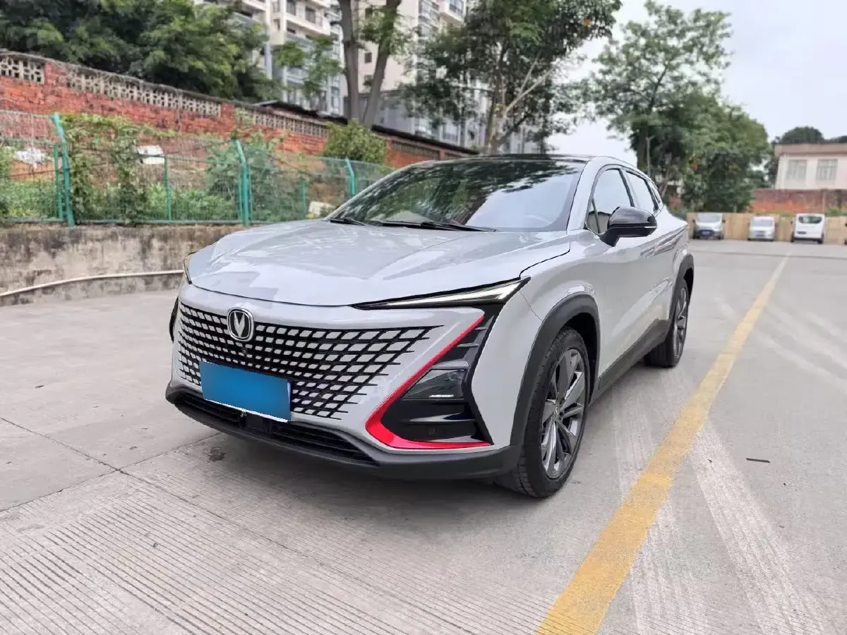 2020 ChangAn UNI-T 1.5T 180HP L4 7DCT